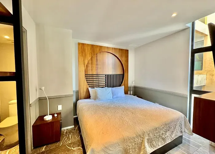 2 Bedroom Steps From The Sea! Playa del Carmen