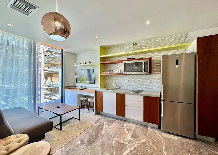 2 Bedroom Steps From The Sea! *