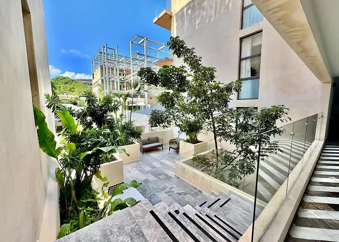 2 Bedroom Steps From The Sea! * Playa del Carmen
