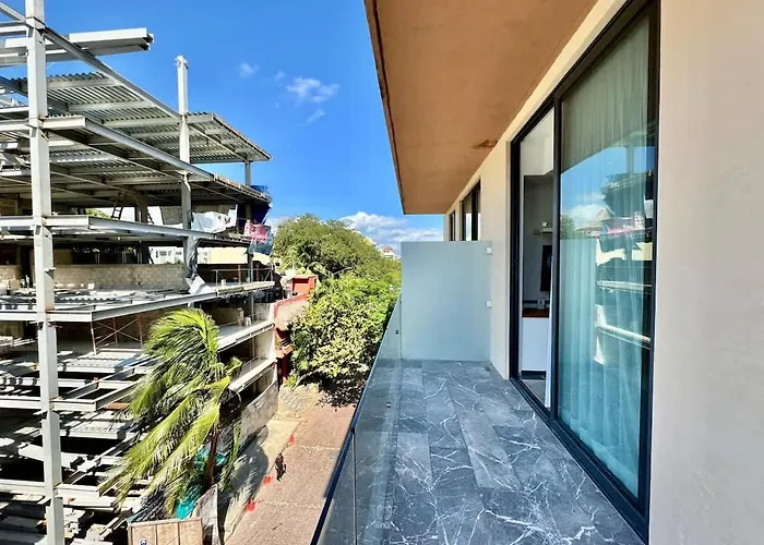 2 Bedroom Steps From The Sea! Playa del Carmen