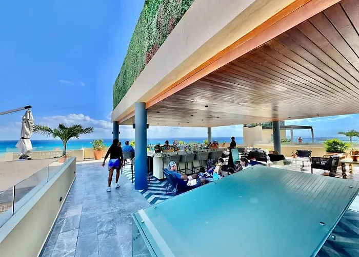 2 Bedroom Steps From The Sea! Appartement *